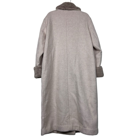 Reformation Lester Faux Fur Trim Button Wool Coat - Picture 4 of 9